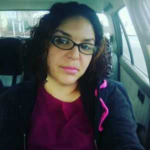 Meet your Posher, Angelita